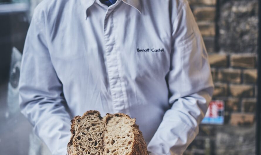 Benoit Castel crée du pain à partir de vieux pains invendus !