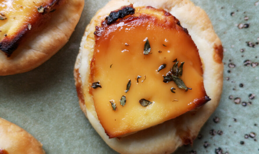 Bouchées chèvre-miel sur pâte brisée