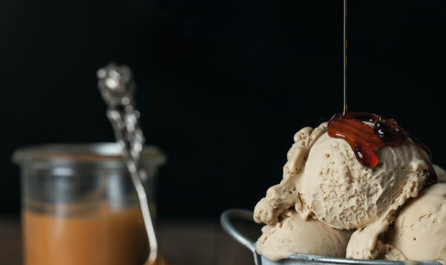 Glace infusée au pain grillé