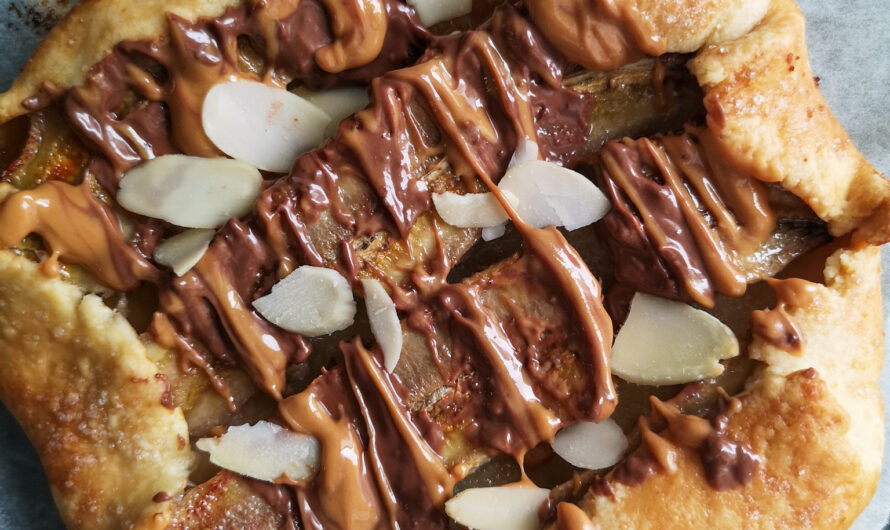 Tarte rustique banane, chocolat et beurre de cacahuètes