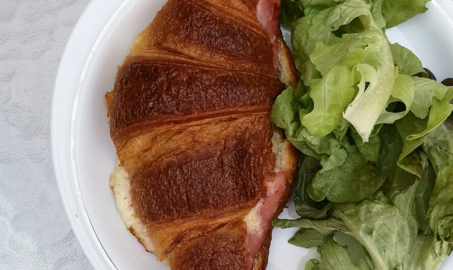 Croissant façon croque-monsieur