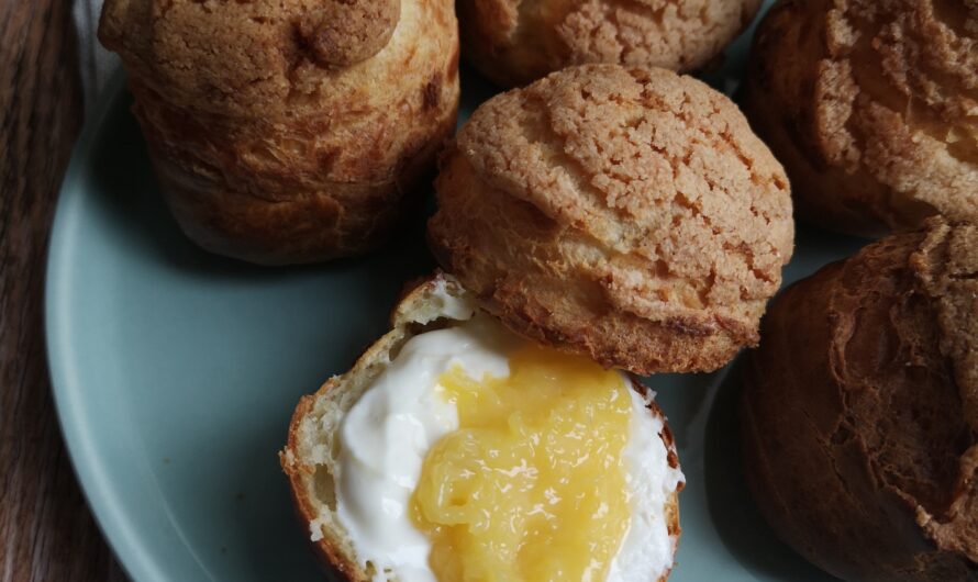 Choux au lemon curd